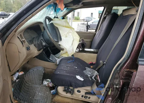 2000 Ford Explorer Xlt from USA, damaged, VIN 1FMDU63E6YUB81329